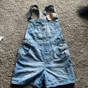 Light blue Levi overall shorts